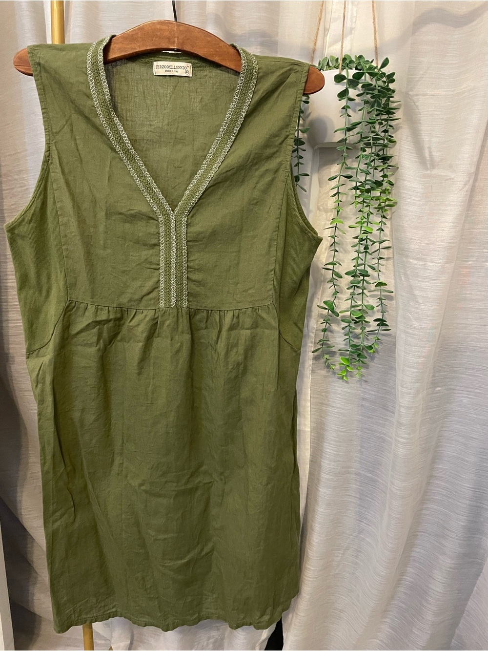 Sleeveless Olive Green Linen V-Neck Dress with Embroidered Trim